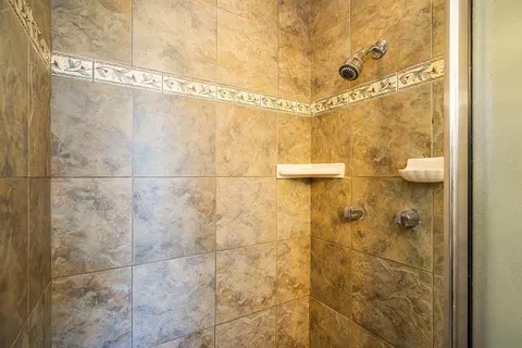 3400 Scenic Dr, Redding, CA 96001 photo 24