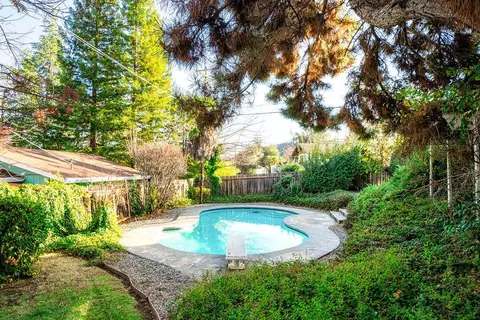 3400 Scenic Dr, Redding, CA 96001 photo 39