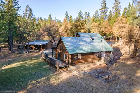 17178 Phillips Rd, Oak Run, CA 96069 photo 10