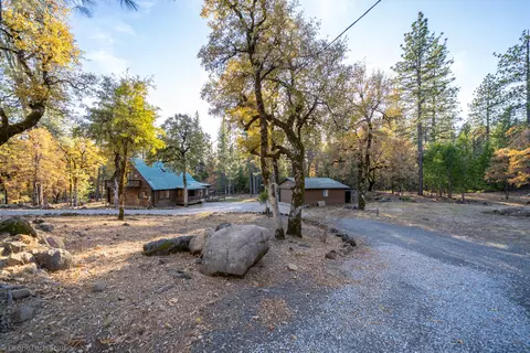 17178 Phillips Rd, Oak Run, CA 96069 photo 12