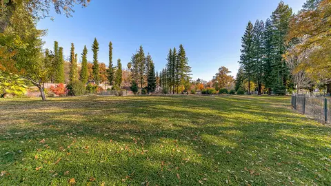 3389 Harlan Dr, Redding, CA 96003 photo 14