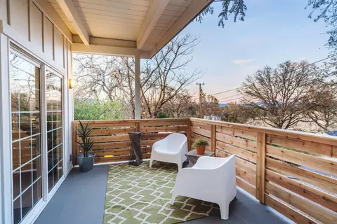1655 Mesa, Redding, CA 96001 photo 2
