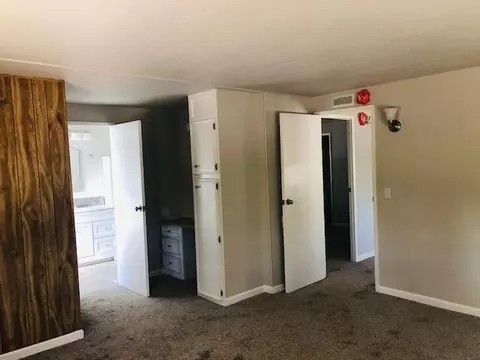 3355 Santa Rosa Way, Redding, CA 96003 photo 10