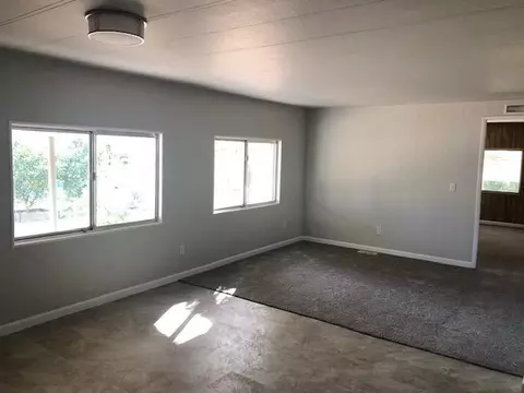 3355 Santa Rosa Way, Redding, CA 96003 photo 7