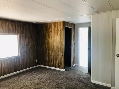 3355 Santa Rosa Way, Redding, CA 96003 photo 9