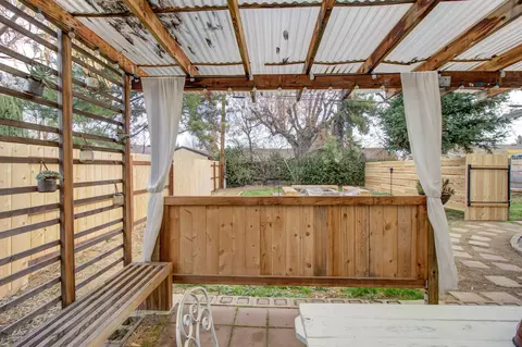 6421 Paso Dr, Redding, CA 96001 photo 34