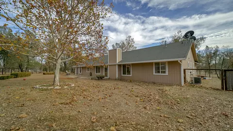 6130 Oak St, Anderson, CA 96007 photo 23