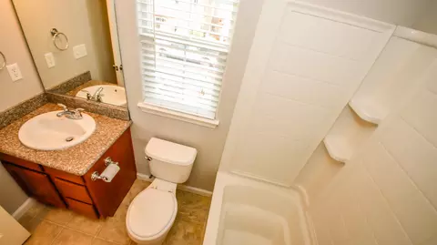 2143 Vienna Way, Redding, CA 96003 photo 17
