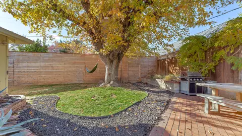 1132 Walnut Ave, Redding, CA 96001 photo 20