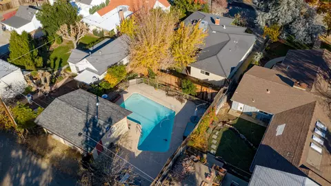 1132 Walnut Ave, Redding, CA 96001 photo 5