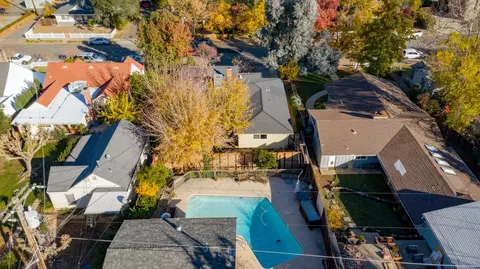 1132 Walnut Ave, Redding, CA 96001 photo 6