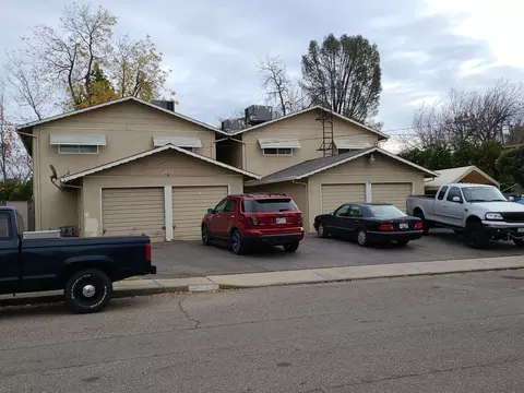 1031 Pine St, Redding, CA 96001 photo 1