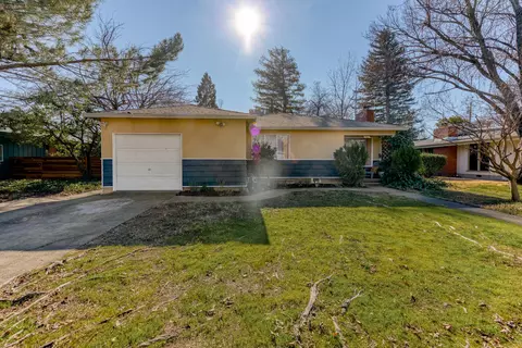 765 Lincoln St, Redding, CA 96001 photo 15