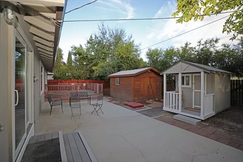 2097 Elmira Dr, Redding, CA 96001 photo 14