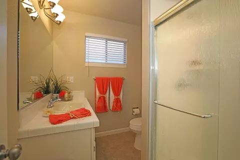 2097 Elmira Dr, Redding, CA 96001 photo 13