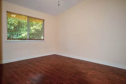 1211 Wurch Way, Redding, CA 96002 photo 9