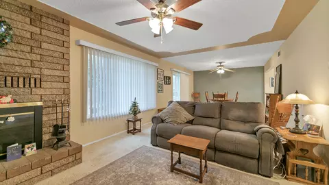6457 Paso Dr, Redding, CA 96001 photo 4