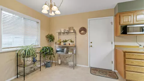 6457 Paso Dr, Redding, CA 96001 photo 12
