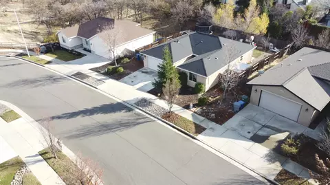 745 Grants Pass, Redding, CA 96003 photo 6