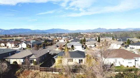 745 Grants Pass, Redding, CA 96003 photo 31