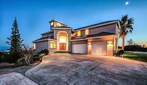 3407 Greenstone Pl, Redding, CA 96001 photo 4