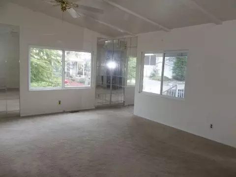 4473 Nugget Ln, Redding, CA 96003 photo 3