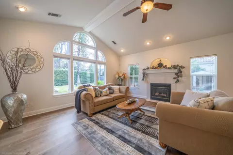 2623 Casabella Dr, Redding, CA 96002 photo 8