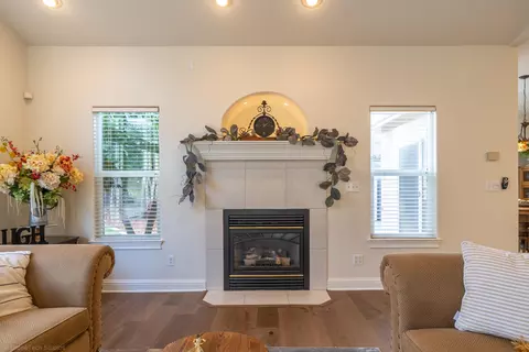 2623 Casabella Dr, Redding, CA 96002 photo 9