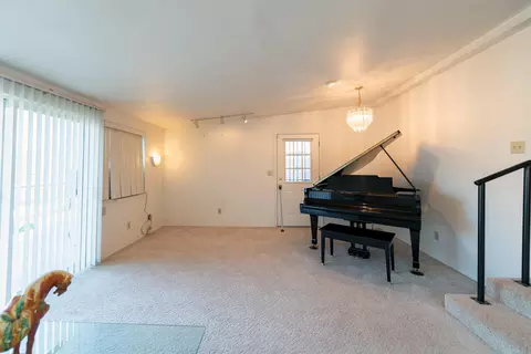 700 Oleta Dr, Redding, CA 96003 photo 4
