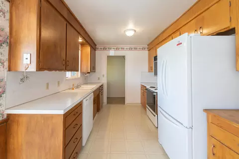 700 Oleta Dr, Redding, CA 96003 photo 9