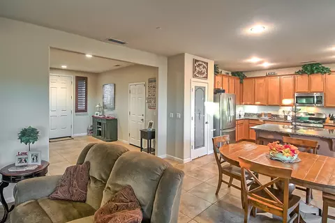 3401 Carlsbad Ln, Redding, CA 96002 photo 7