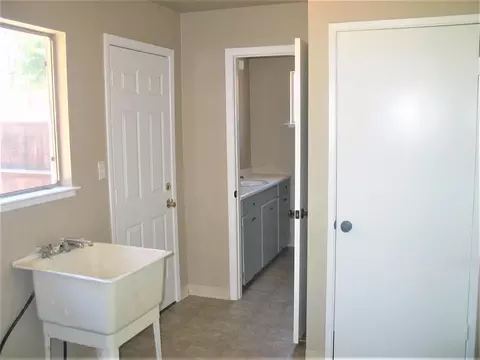 1298 Dusty Ln, Redding, CA 96002 photo 17