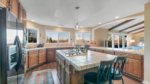 1472 St Andrews Dr, Redding, CA 96003 photo 16