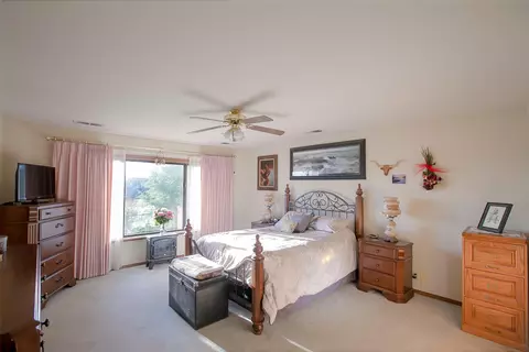 2897 Panorama Dr, Redding, CA 96003 photo 16