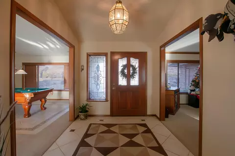 2897 Panorama Dr, Redding, CA 96003 photo 4