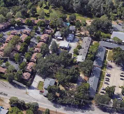 1983 Hartnell Ave, Redding, CA 96002 photo 1