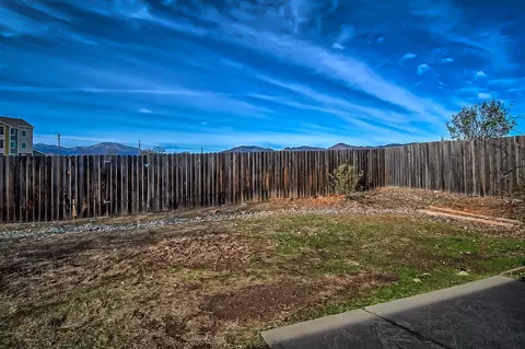 1052 Camelot Ct, Redding, CA 96003 photo 31