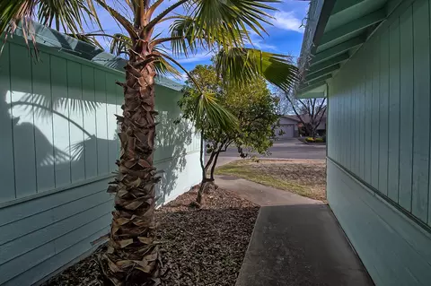 1052 Camelot Ct, Redding, CA 96003 photo 33