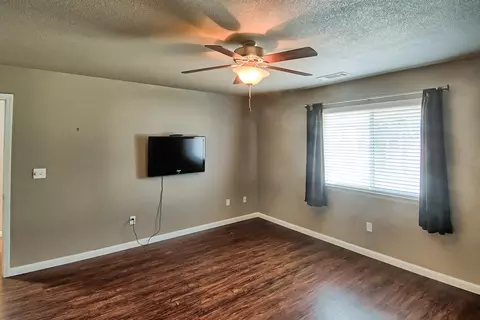 2231 Shenandoah Dr, Anderson, CA 96007 photo 13