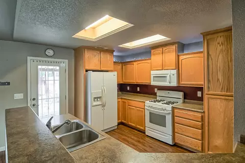 2231 Shenandoah Dr, Anderson, CA 96007 photo 9