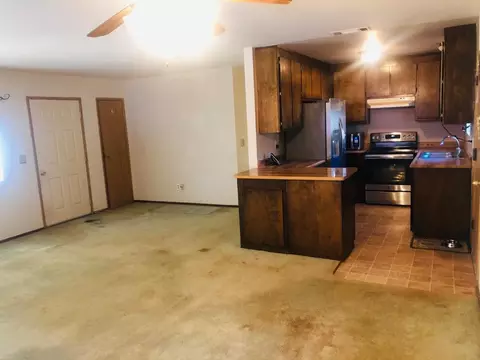 12420 Charron Ln, Redding, CA 96003 photo 4