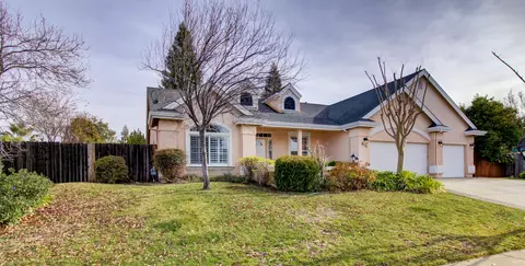 2175 Adirondack Dr, Redding, CA 96001 photo 3