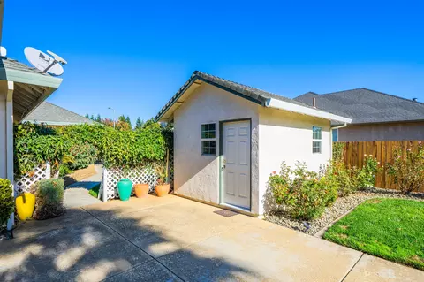 2793 Montana Sky Dr, Redding, CA 96002 photo 33