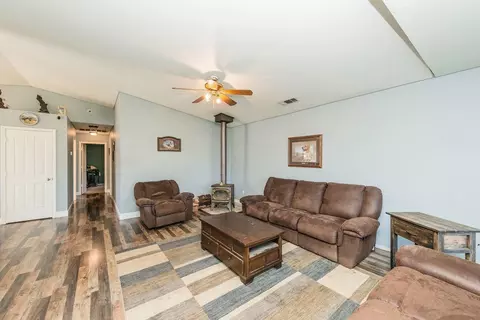 6774 Irving Rd, Redding, CA 96001 photo 6