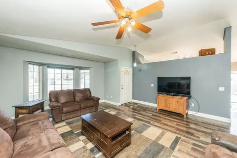 6774 Irving Rd, Redding, CA 96001 photo 10