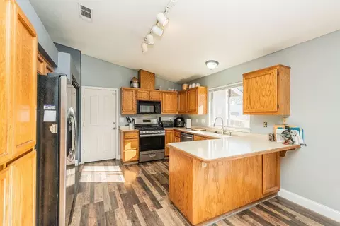 6774 Irving Rd, Redding, CA 96001 photo 17