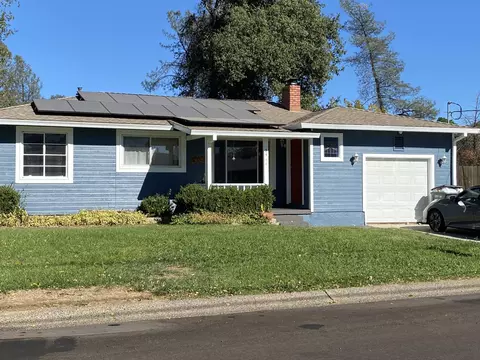 2911 Churn Ct, Redding, CA 96002 photo 1