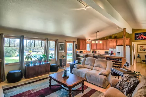 20773 Old Alturas Rd, Redding, CA 96003 photo 11