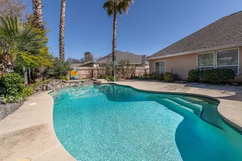 5964 La Quinta Ct, Redding, CA 96003 photo 18