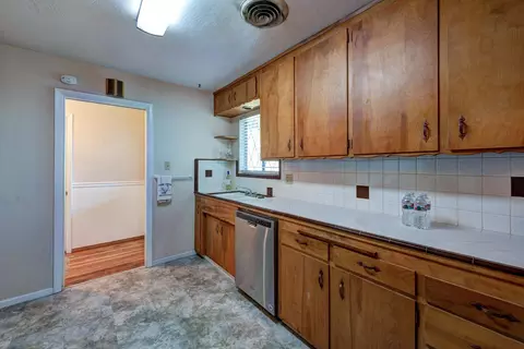 1621 El Dorado Way, Redding, CA 96002 photo 6